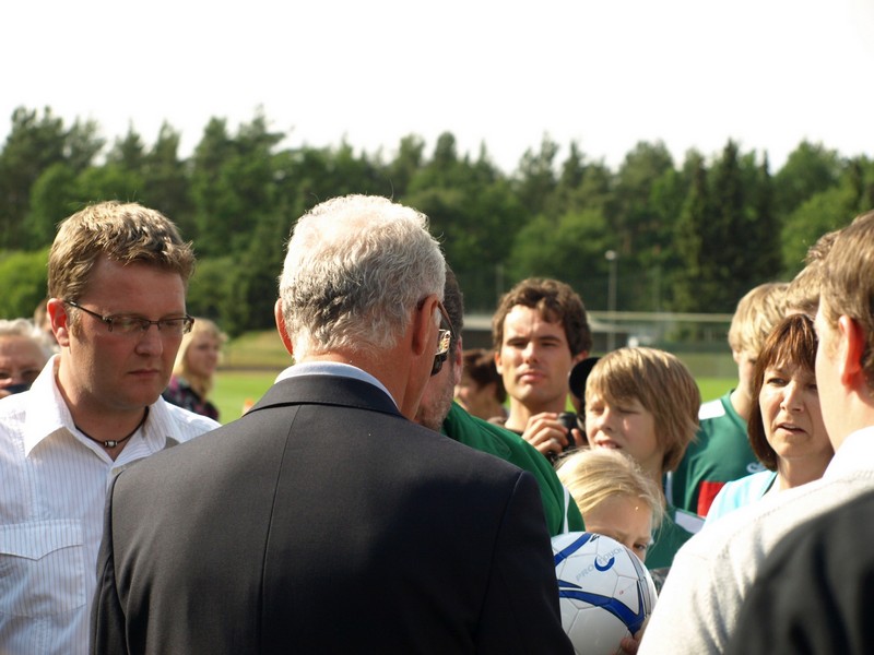 TSVBardowick-Eröffnung-Minispielfeld-mit-FranzBeckenbauer-005