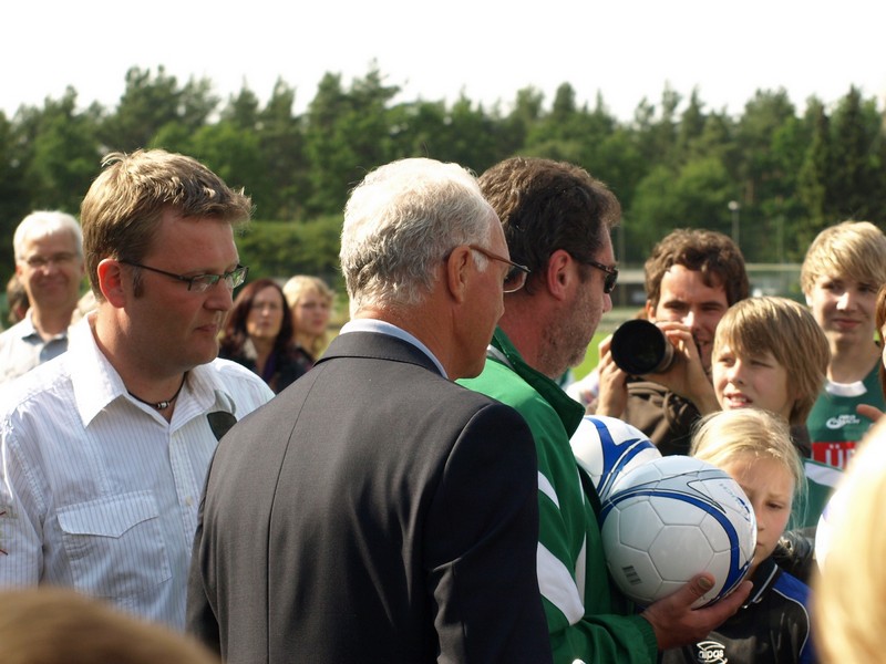 TSVBardowick-Eröffnung-Minispielfeld-mit-FranzBeckenbauer-006