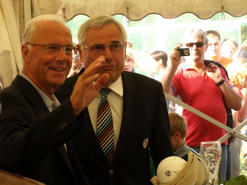 TSVBardowick-Eröffnung-Minispielfeld-mit-FranzBeckenbauer-009