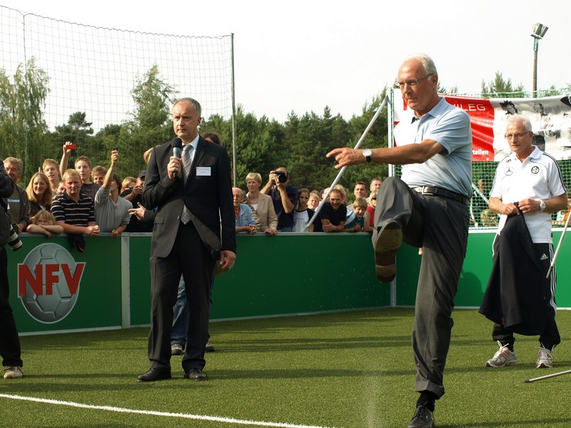 TSVBardowick-Eröffnung-Minispielfeld-mit-FranzBeckenbauer-033